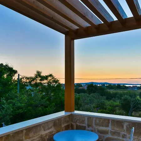 Ledina Villa Privlaka (Zadar)
