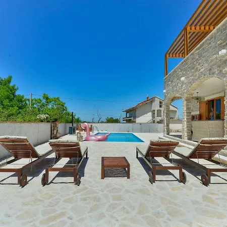 Ledina Privlaka (Zadar)