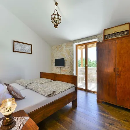 Ledina Villa Privlaka (Zadar)